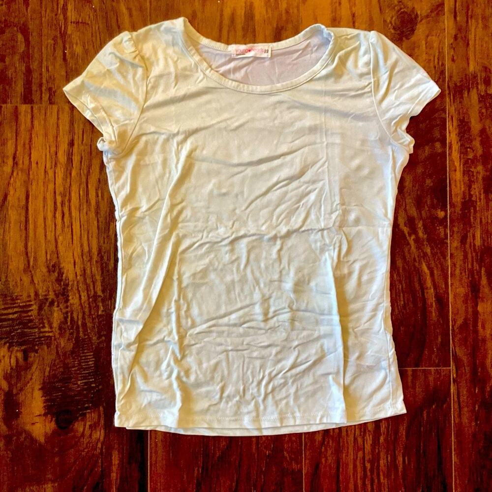Young Hearts Fitted Tee